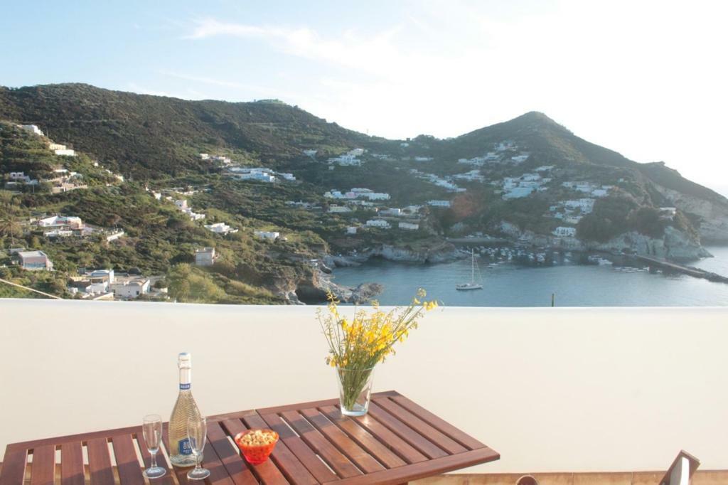 Le Case Dei Pescatori - Residence Il Tramonto Ponza Exterior photo